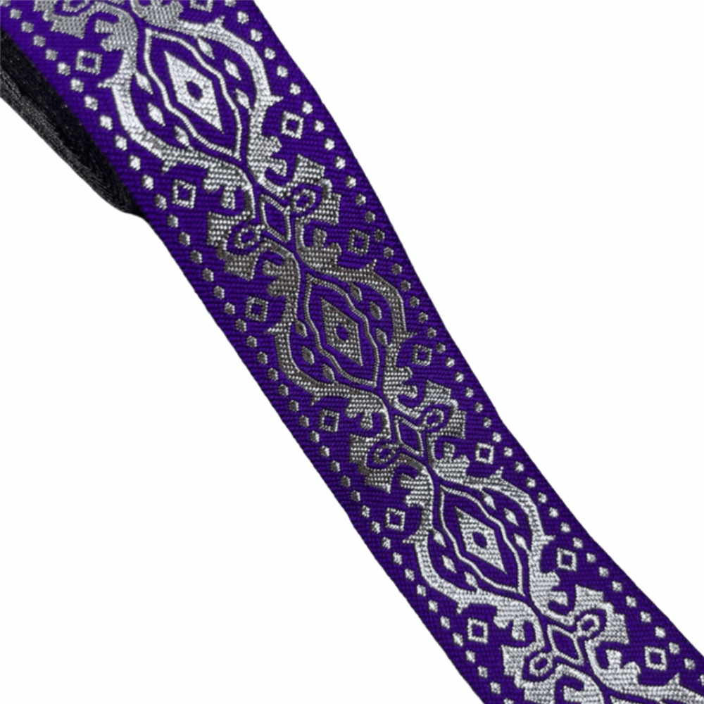 Embroidery Ribbon - شريط تطريز فضي لامع بنمط صيني