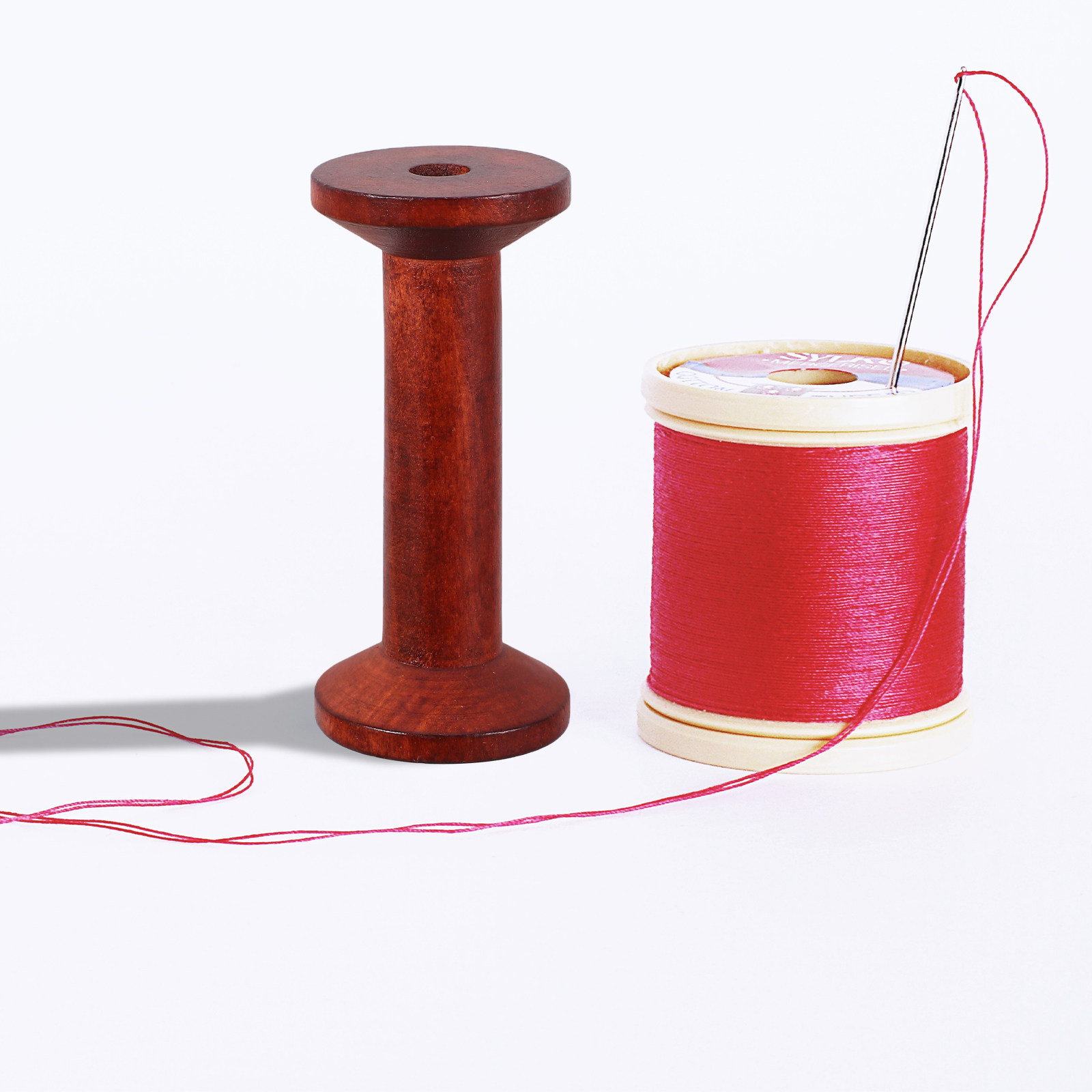 6 قطع بكرات خيوط خشبية ناعمة ب - مراجعة Embroidery Thread وسعره