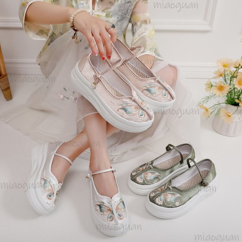 أحذية نسائية بنمط صيني مطرزة ب - مراجعة Embroidery Style وسعره