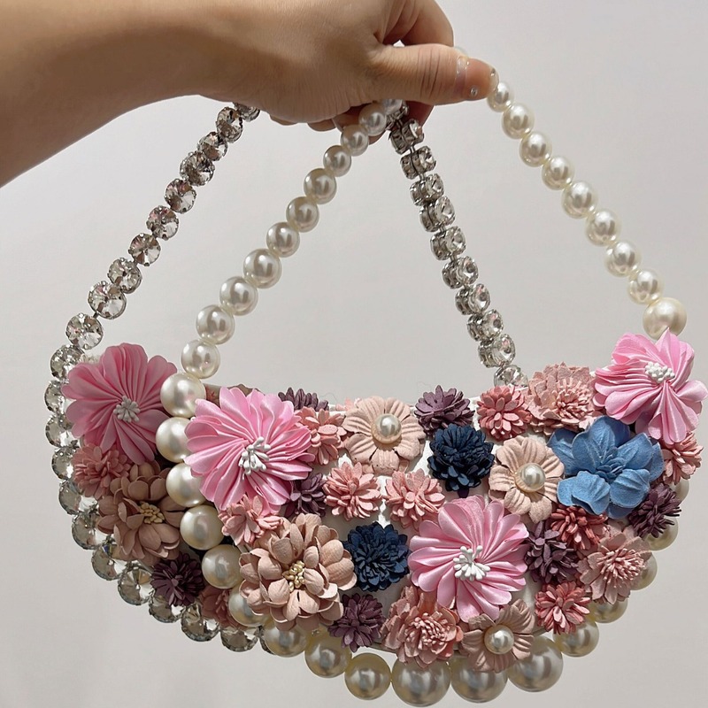 حقيبة يد نسائية مرصعة بالكريست - مراجعة Embroidery Ribbon وسعره