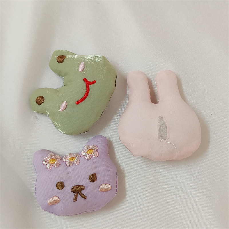 5 قطع جديدة مطرزة على شكل أرنب - مراجعة Embroidery Rabbit وسعره